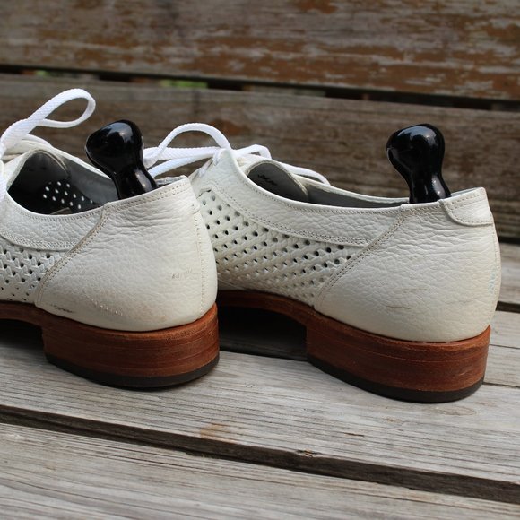 Vintage the Hartt Shoe White Perforated Leather Derby, Men's 9 D, Made in Canada - Picture 5 of 13